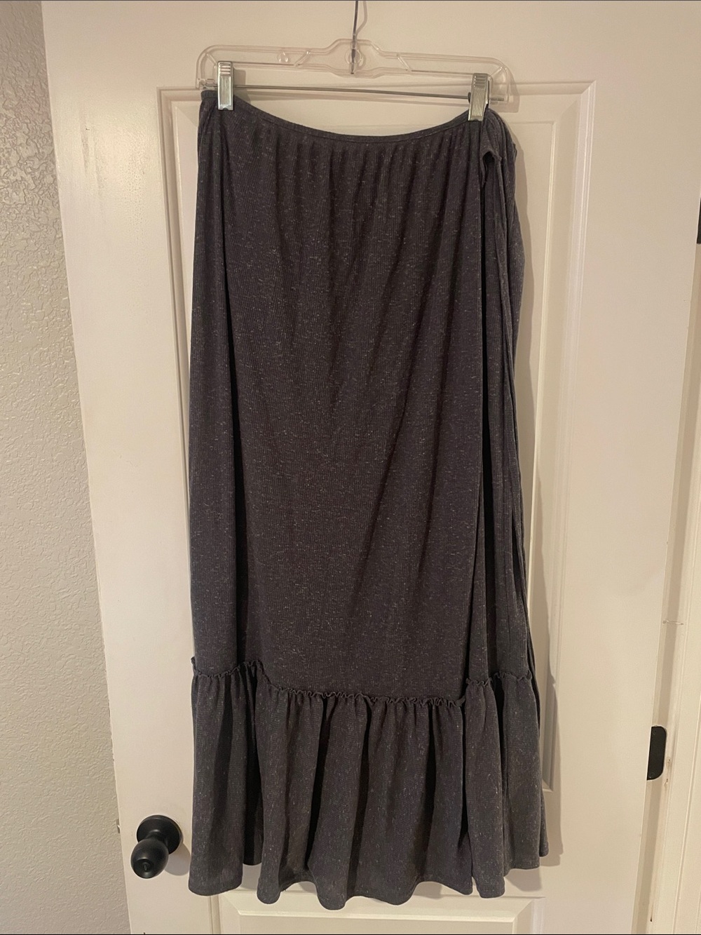 Women’s Charcoal Gray Maxi Skirt with Ruffle Hem